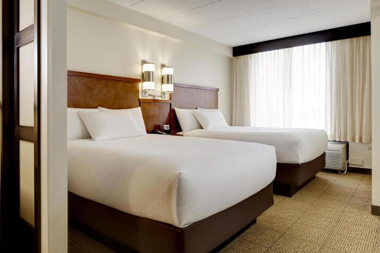 Hyatt Place Ontario/Rancho Cucamonga Екстер'єр фото