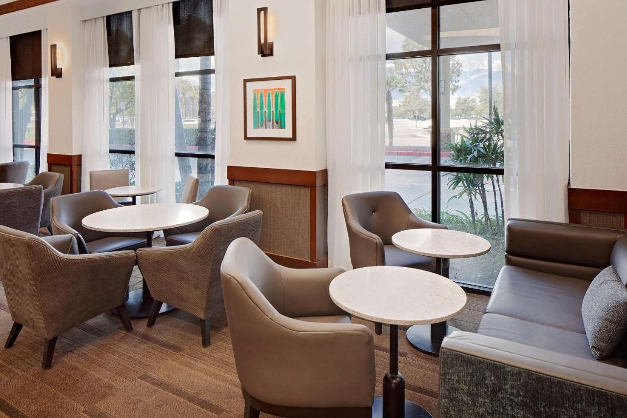Hyatt Place Ontario/Rancho Cucamonga Екстер'єр фото
