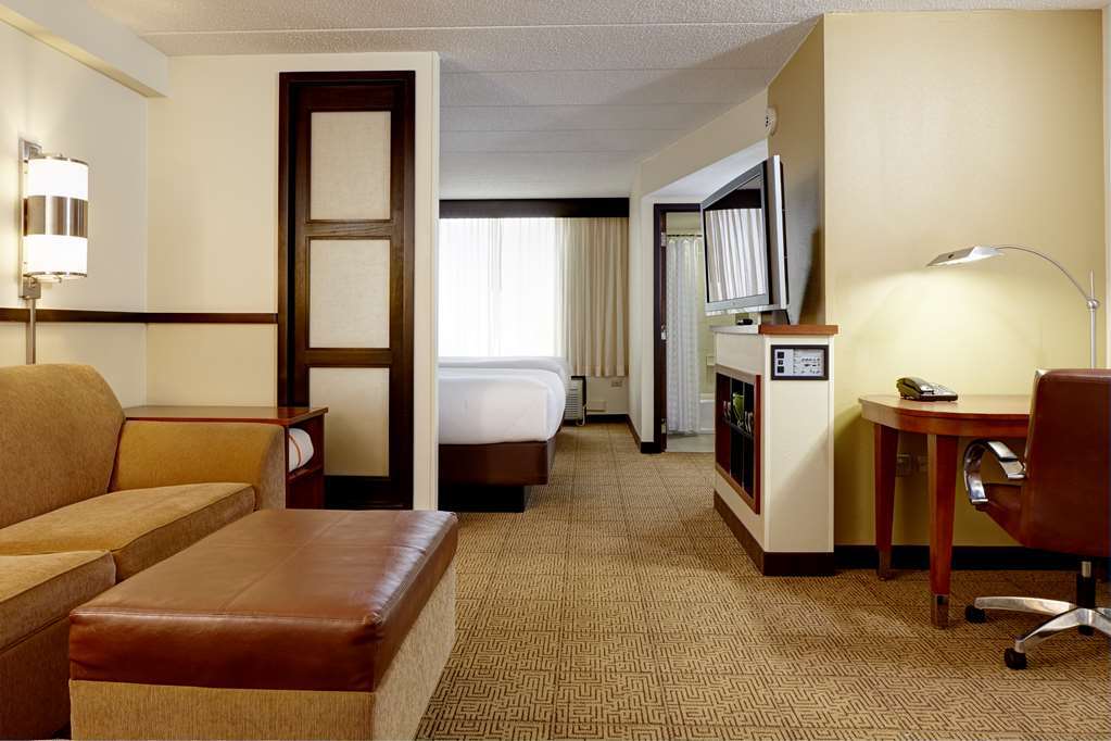 Hyatt Place Ontario/Rancho Cucamonga Номер фото
